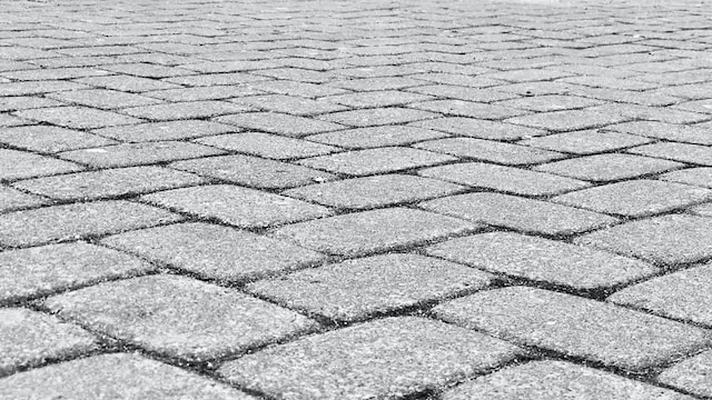 Can you seal polymeric sand?